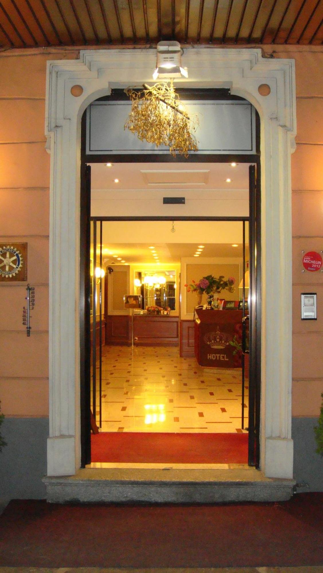 Albergo Corona Domodossola Exterior foto